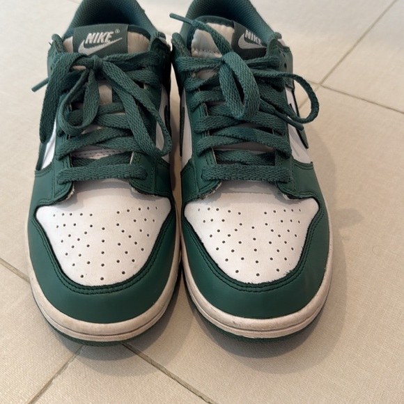 Nike Dunk Low Youth/Big Kids size 7 - Picture 8 of 13